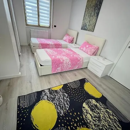 Summer House Mozzate